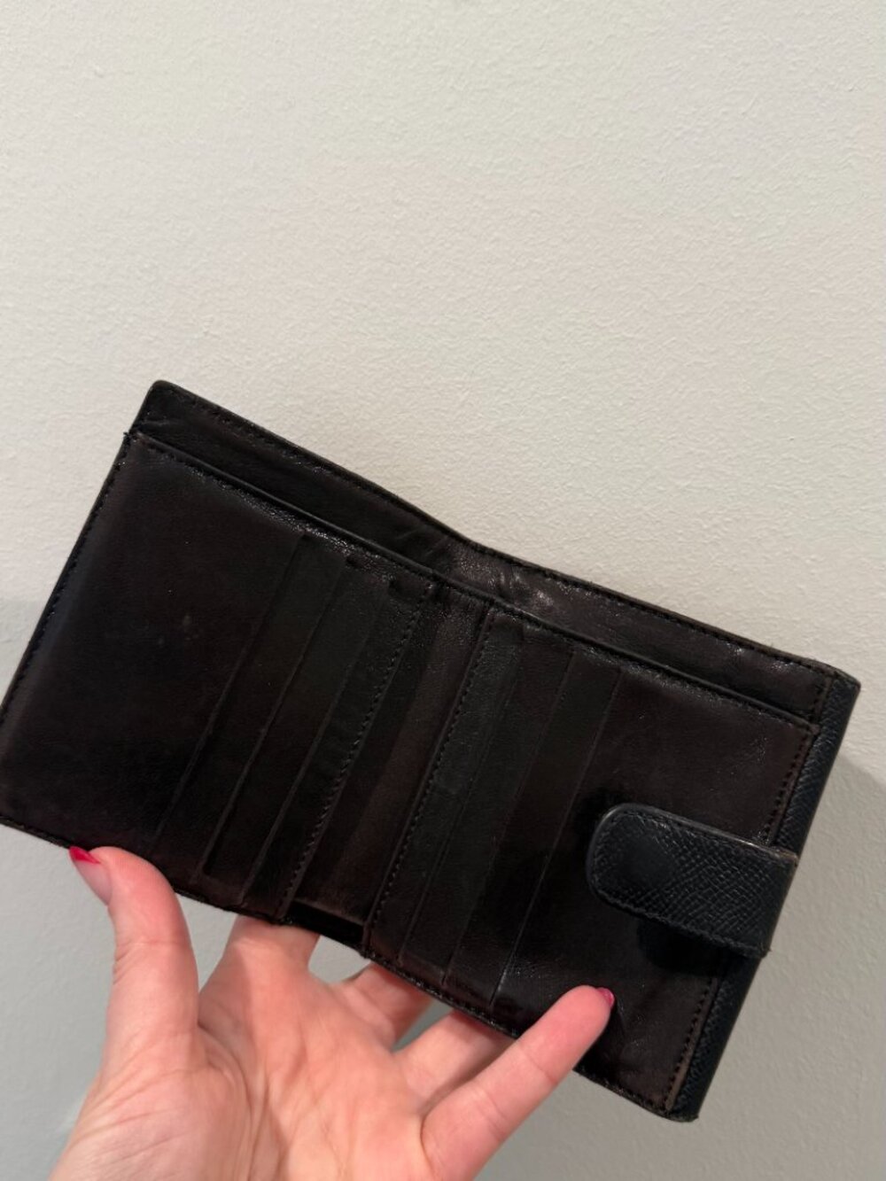 Vintage Chanel Black Caviar Leather CC Logo Compact Wallet Made in Italy - Picture 5 of 6